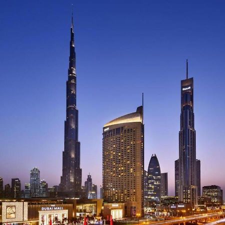 Luxe - Fashion Avenue Dubai Mall - Formerly Address Dubai Mall Buitenkant foto