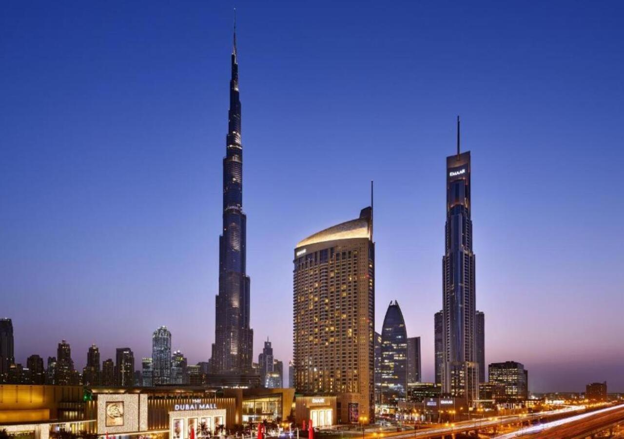 Luxe - Fashion Avenue Dubai Mall - Formerly Address Dubai Mall Buitenkant foto